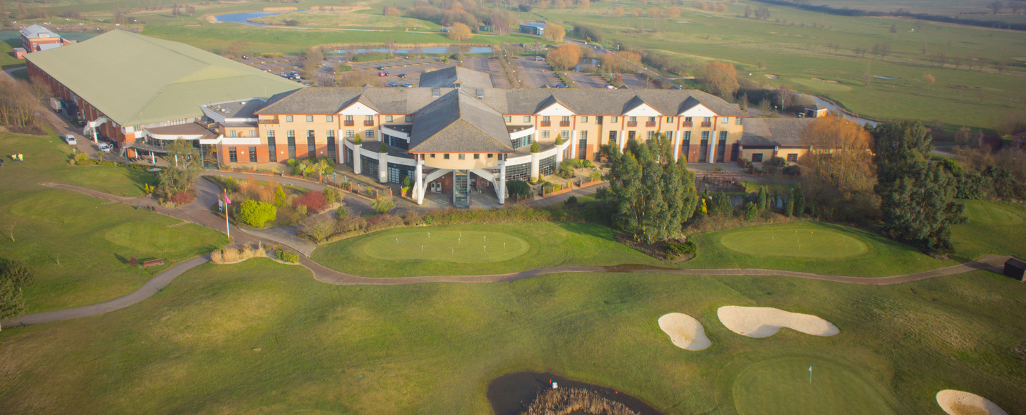 Crowne Plaza Resort Colchester - Five Lakes